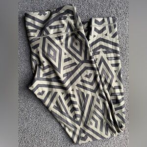 Lululemon Wunder Under Leggings Luxtreme Chevron Shuffle Fatigue Green Black 10
